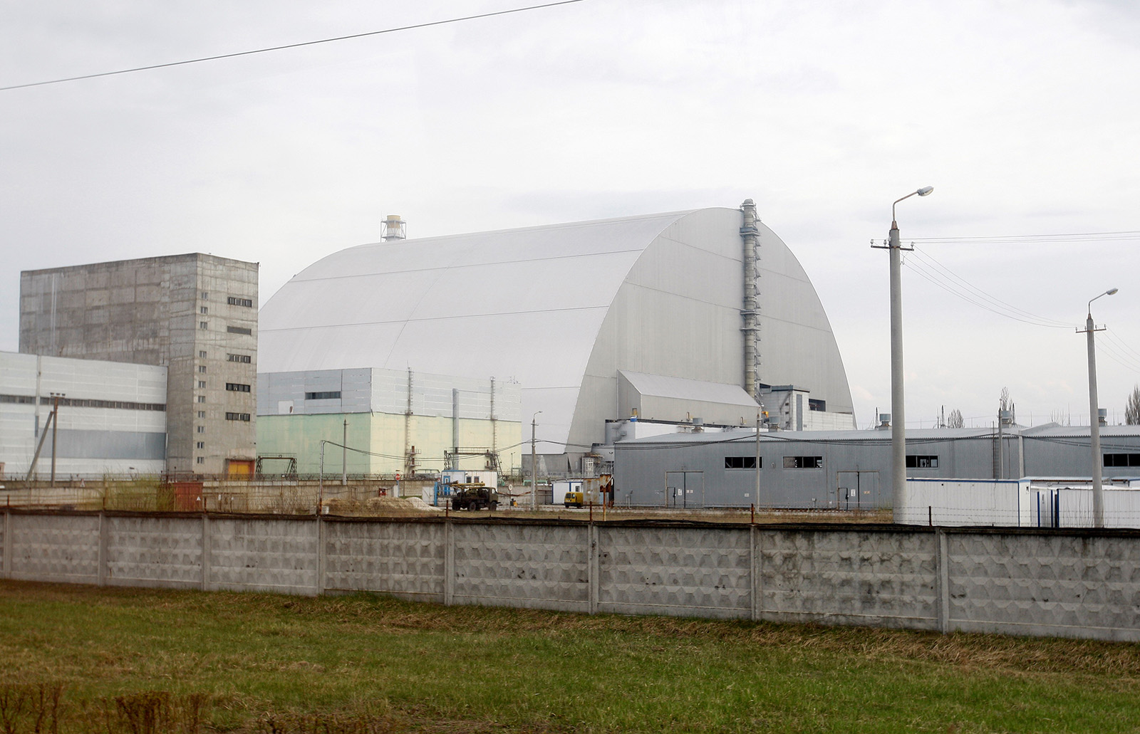 Le nouveau sarcophage de Tchernobyl ne sert rien