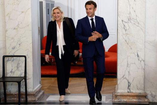 Ferrand au Conseil constitutionnel : Macron peut (encore) dire merci à Le Pen