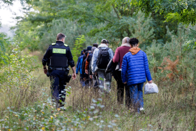 Immigration : comment l’Europe se durcit