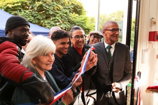 Banlieues climat ouvre la première école populaire du climat à Saint-Ouen