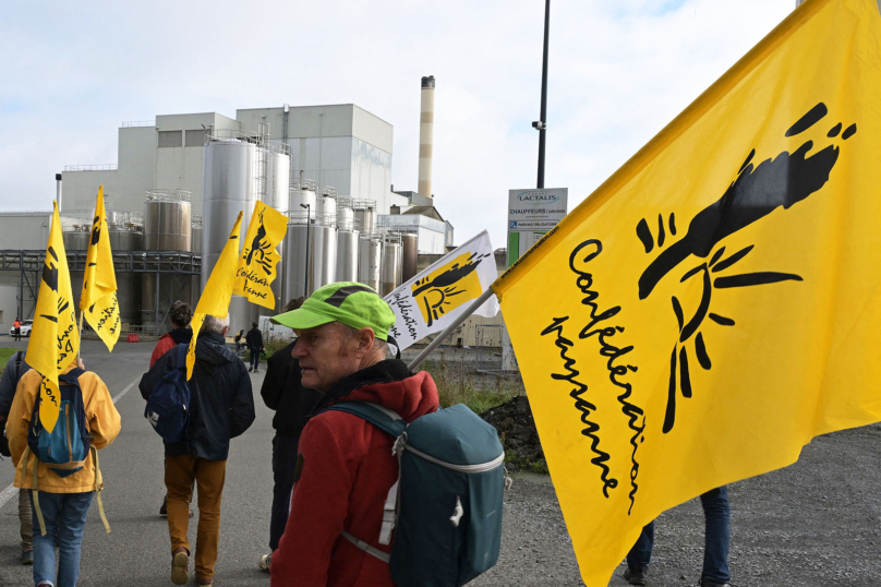 La Confédération paysanne, au four et au moulin