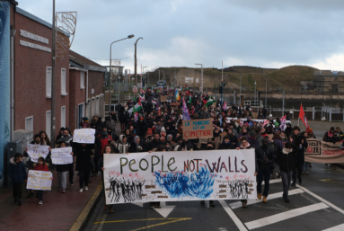 À Calais, une marche contre les « politiques meurtrières » à la frontière